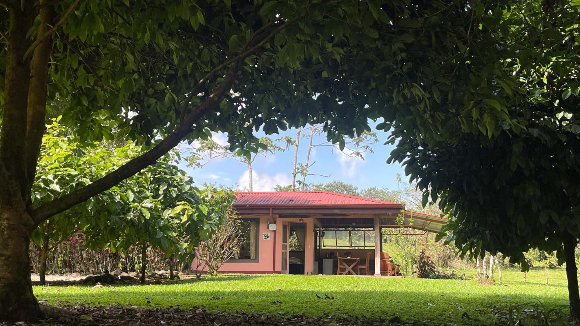 Mei Tai Cacao Lodge Бихагуа Экстерьер фото